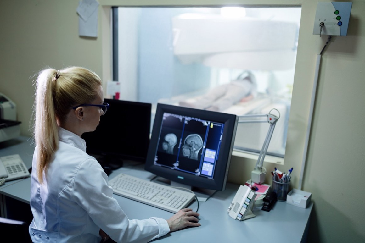 RadPro radiologist — 24x7 on-call reading station